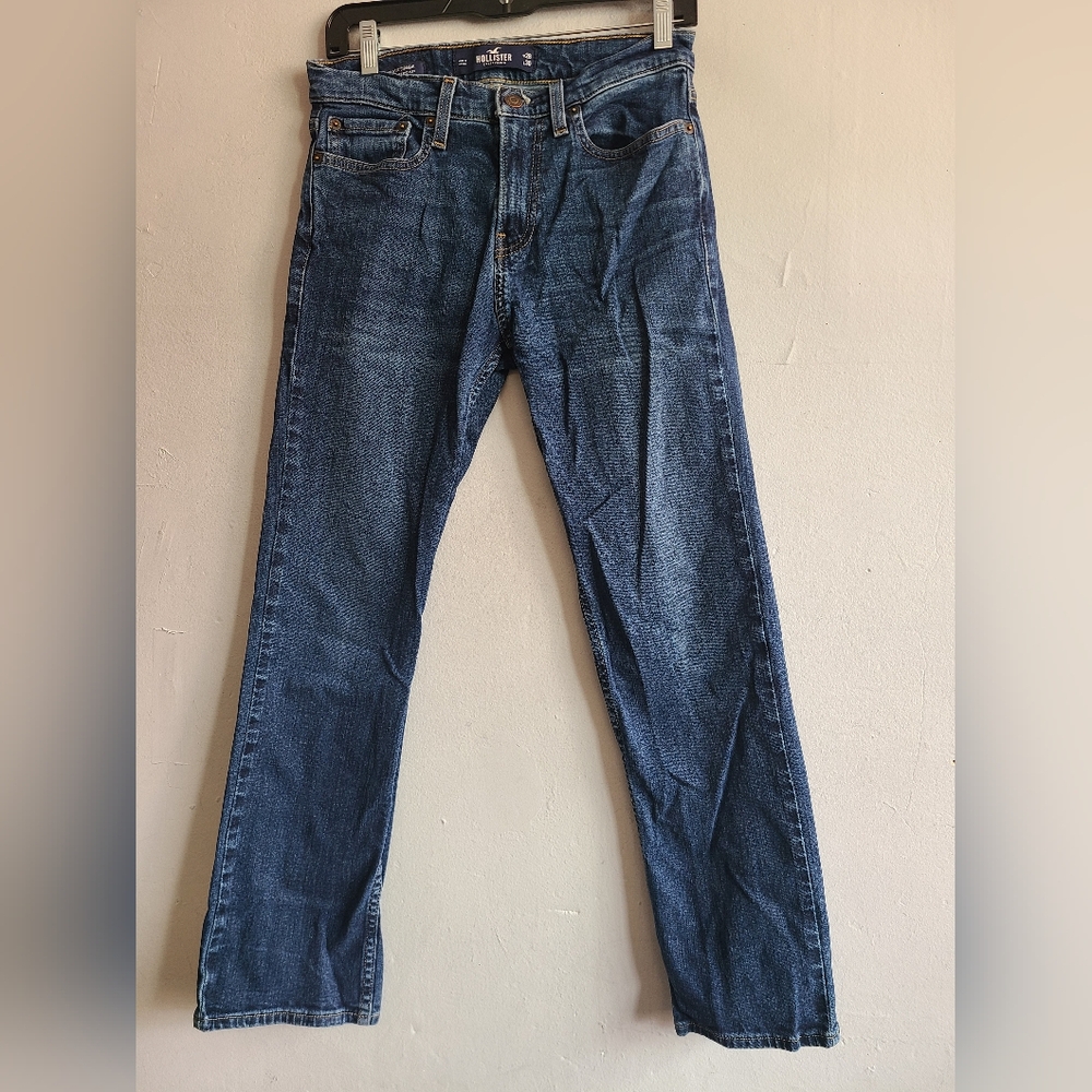 Men's 28" x 30" Hollister dark wash jeans denim classic straight leg epic flex